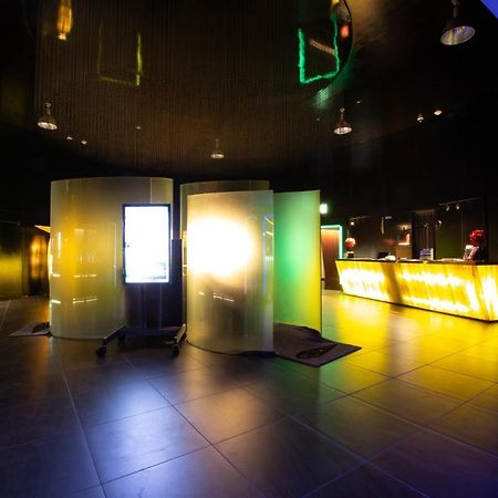 Blue Hotel Octa (Adults Only) Sapporo Buitenkant foto