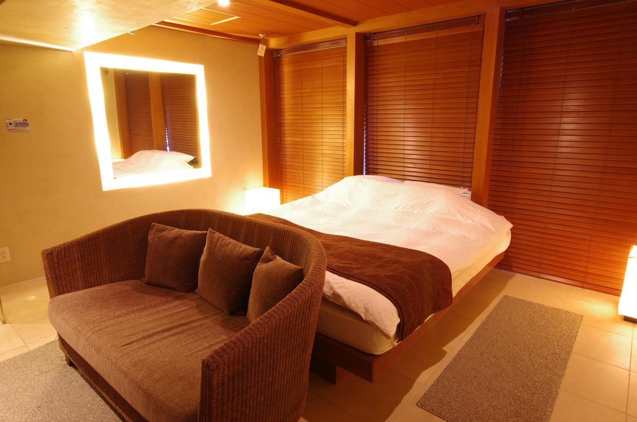 Blue Hotel Octa (Adults Only) Sapporo Buitenkant foto