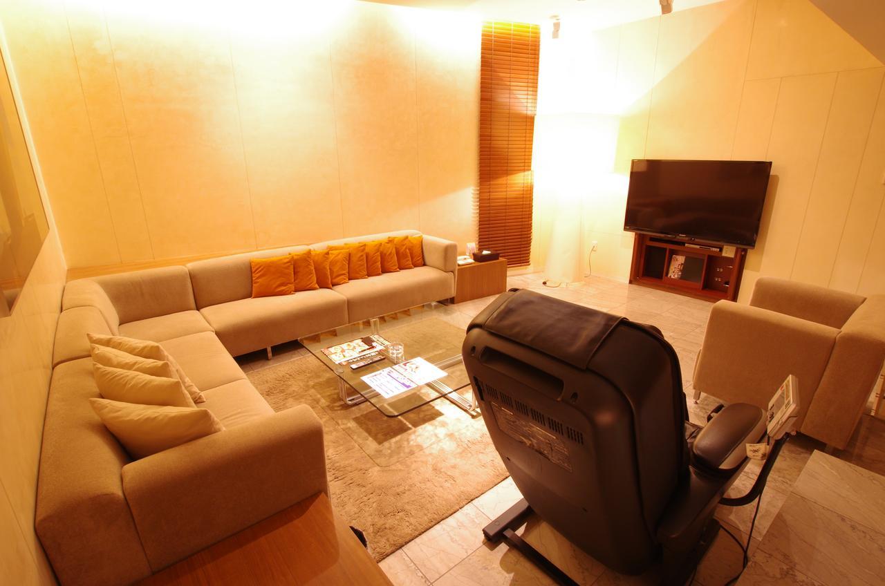Blue Hotel Octa (Adults Only) Sapporo Buitenkant foto