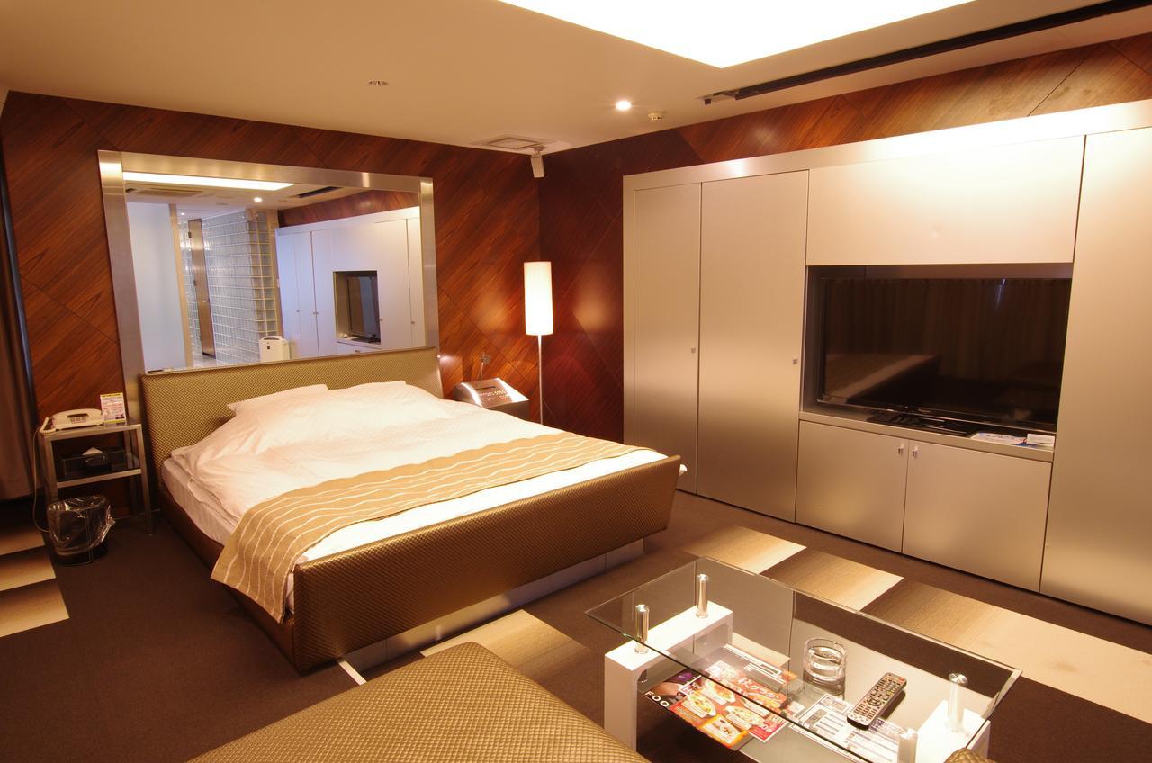 Blue Hotel Octa (Adults Only) Sapporo Buitenkant foto
