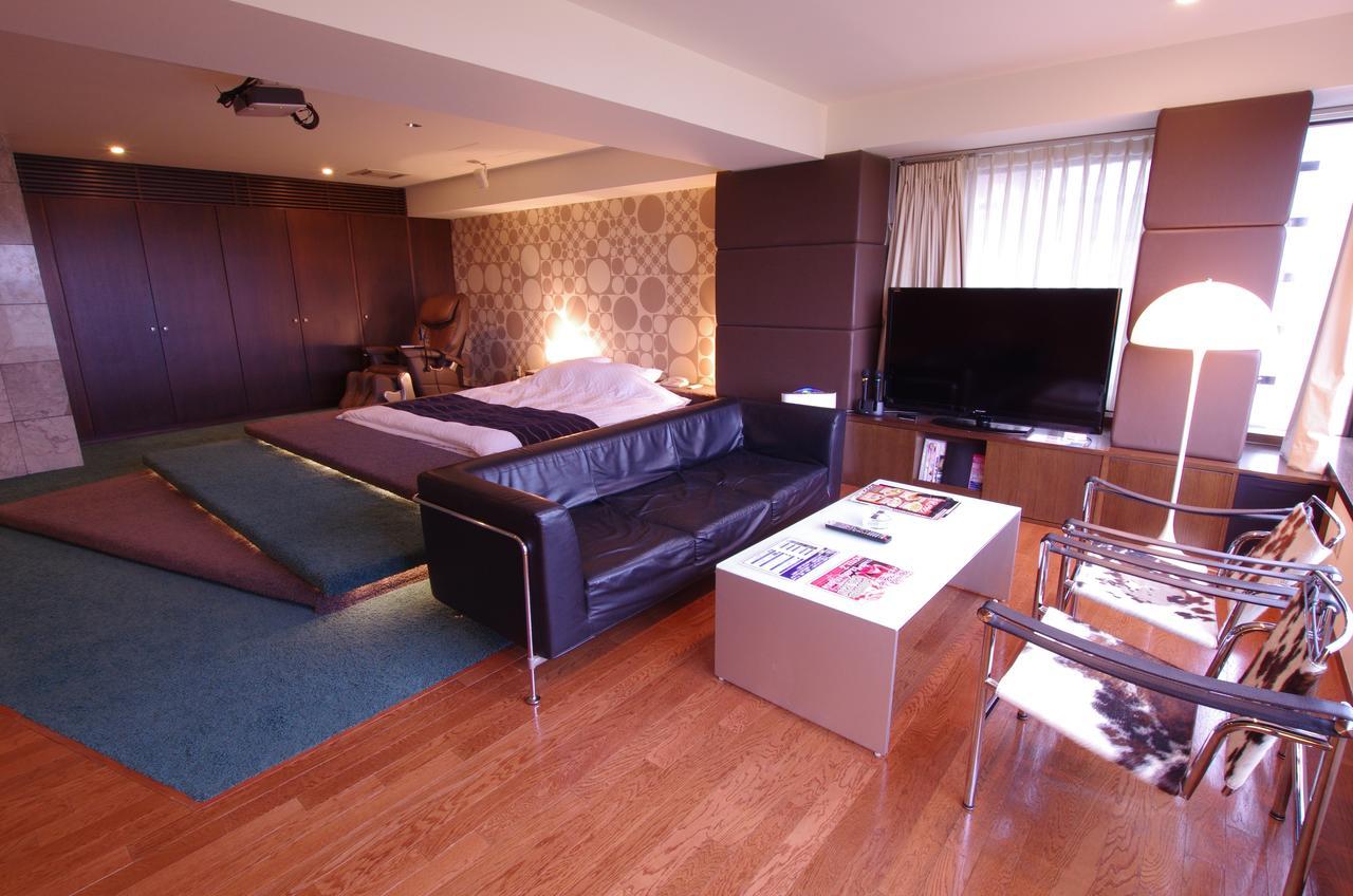 Blue Hotel Octa (Adults Only) Sapporo Buitenkant foto