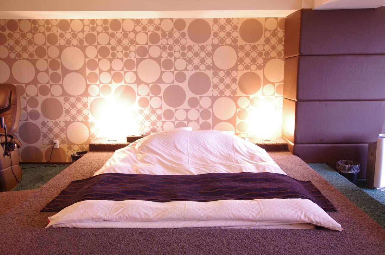 Blue Hotel Octa (Adults Only) Sapporo Buitenkant foto