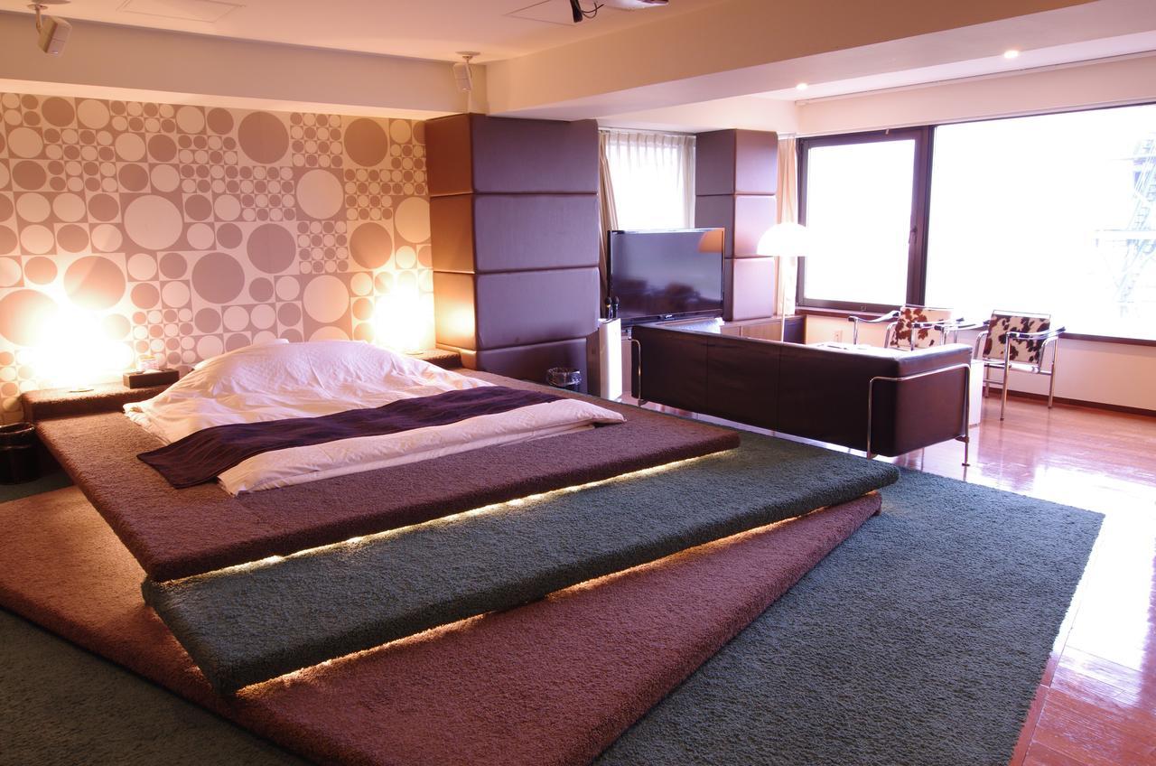 Blue Hotel Octa (Adults Only) Sapporo Buitenkant foto