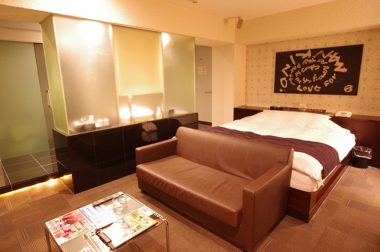 Blue Hotel Octa (Adults Only) Sapporo Buitenkant foto