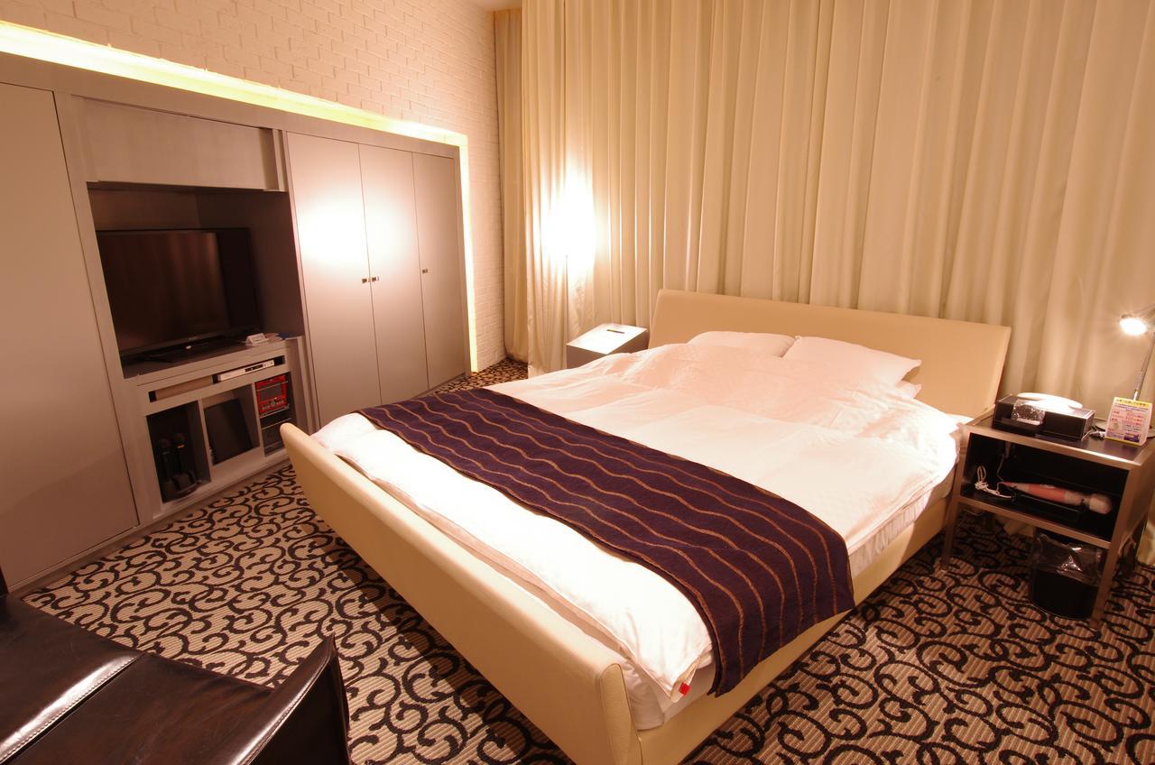 Blue Hotel Octa (Adults Only) Sapporo Buitenkant foto