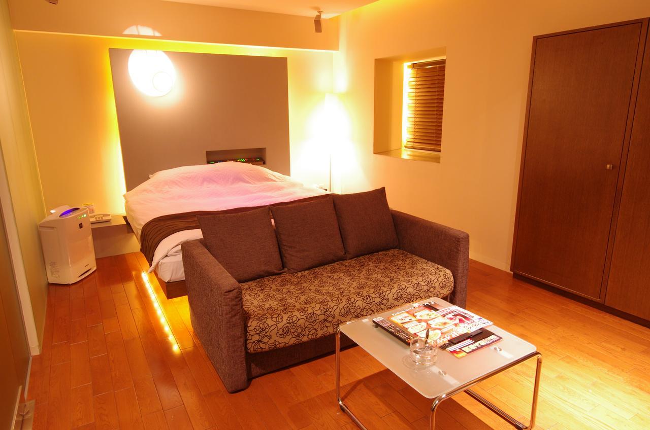 Blue Hotel Octa (Adults Only) Sapporo Buitenkant foto