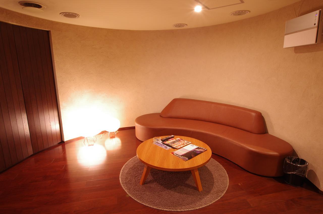 Blue Hotel Octa (Adults Only) Sapporo Buitenkant foto